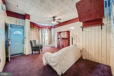1724 Holbrook St, Baltimore, MD 21202 - photo 5