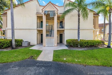 18320 NW 68th Ave unit I, Hialeah, FL 33015 - photo 2