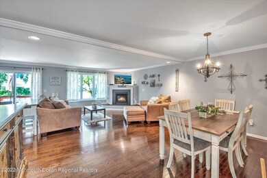 203 Muskflower DR
