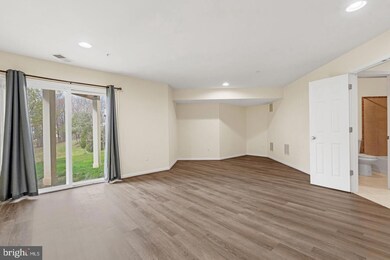 9833 Garden Ranges, Laurel, MD 20723 - photo 2