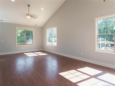 21 Meeting St unit 8, Asheville, NC 28803 - photo 5