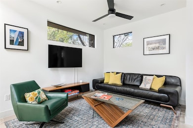 2804 E 22nd St unit B, Austin, TX 78722 - photo 5