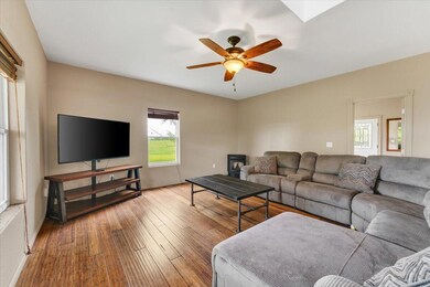 15-TL - 94 Elbert Rd - 15