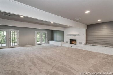 Huge second living area