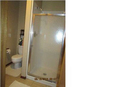 Master bath separate shower and toilet room