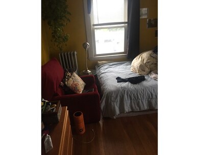 9 Elm unit 2, Somerville, MA 02144 - photo 4