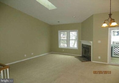 12898C Grays Pointe Rd unit C, Fairfax, VA 22033 - photo 5
