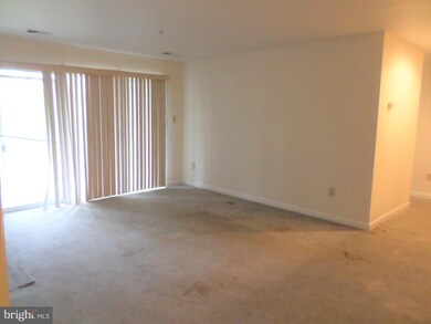 3301 Sir Thomas Dr unit 12, Silver Spring, MD 20904 - photo 6