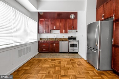 Carrollton Condominiums, Baltimore, MD 21218 - photo 6