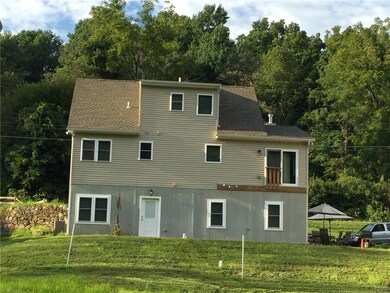 550 Hill Church Rd, Boyertown, PA 19512 - photo 2