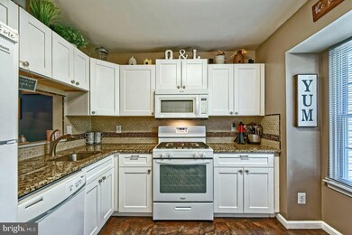 2108 Tanglewood Ct unit 2108, Sewell, NJ 08080 - photo 7