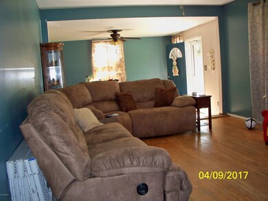 1102 River St, Jacksonville, NC 28540 - photo 7