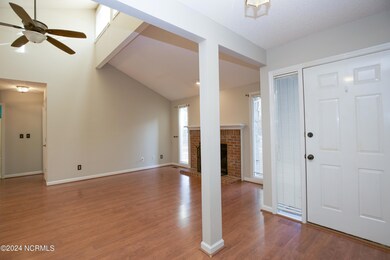 17 Clearwater Dr-13