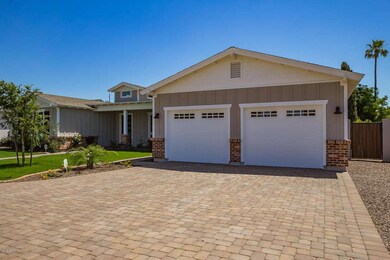 FRONT VIEW GARAGE