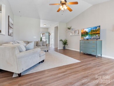 4933 Summerside Dr, Clover, SC 29710 - photo 7