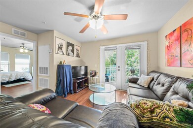 921 SW Depot Ave unit 301, Gainesville, FL 32601 - photo 3