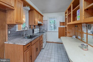 442 King St, Woodbury, NJ 08096 - photo 6