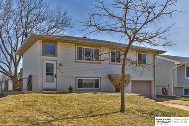 4917 N 129th Ave, Omaha, NE 68164 - photo 2