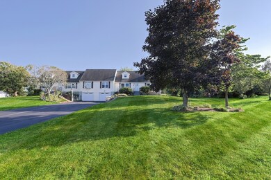 4 Megan Ct unit B, Mendon, MA 01756 - photo 2