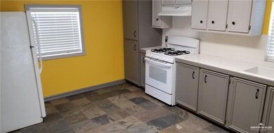 306 S 6th St, Donna, TX 78537 - photo 4