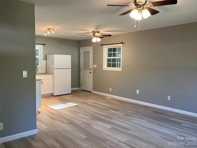 6692 Denver Heights Cir, Denver, NC 28037 - photo 6