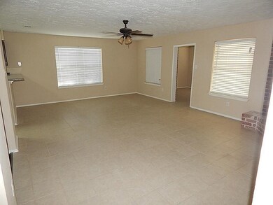 6427 Bazel Brook Dr, Missouri City, TX 77489 - photo 7