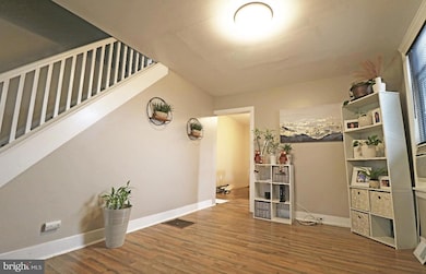 2102 Lamotte St, Wilmington, DE 19802 - photo 5