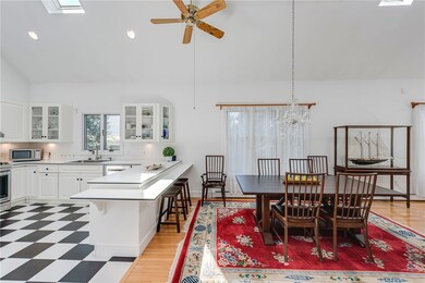 27 Spouting Rock Dr, Newport, RI 02840 - photo 6