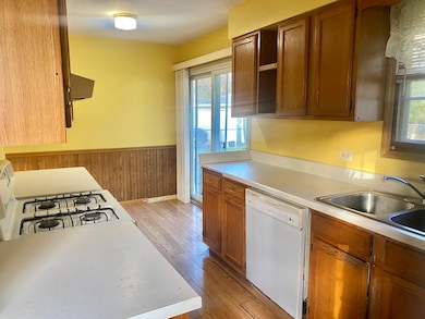 1944 Julie St, Woodstock, IL 60098 - photo 7