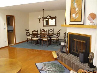 31 Collins Terrace, Saratoga Springs, NY 12866 - photo 4