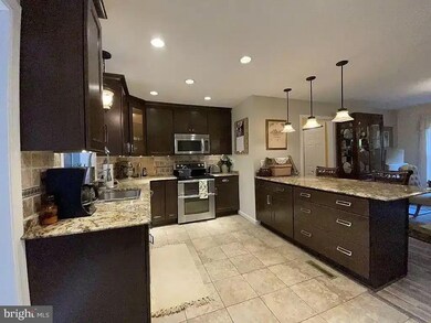 23514 Kingston Ln, California, MD 20619 - photo 3