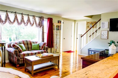 89 Fostmere Ct, Warwick, RI 02889 - photo 6