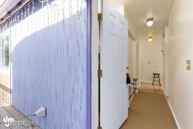 04-Entry 20220304-DW-0389