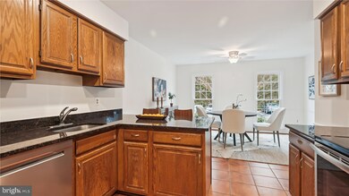 12225 Tildenwood Dr, Rockville, MD 20852 - photo 6