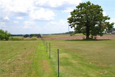 136 Wise Rd, Lincolnton, NC 28092 - photo 5