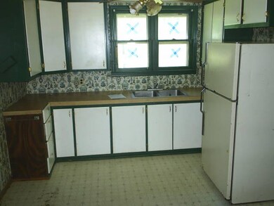 161-219741extrkitchen