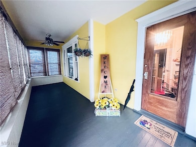 1327 Elm St, Cambridge, OH 43725 - photo 2