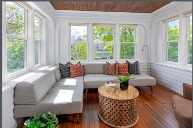 246 Lake Ave unit 2, Newton Highlands, MA 02461 - photo 3