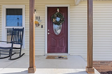 111 Garland Ct, White House, TN 37188 - photo 4