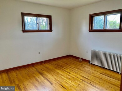 123 N 31st St, Purcellville, VA 20132 - photo 7