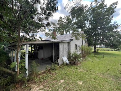 2020 Lassiter Rd, Four Oaks, NC 27524 - photo 4