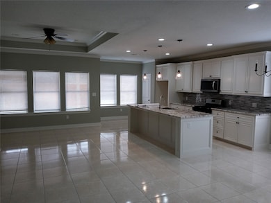 853 Ringold St, Houston, TX 77088 - photo 6