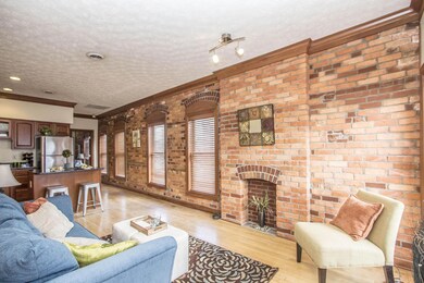 Great Room & Kitchen_2