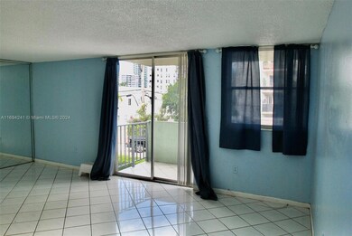 1250 Alton Rd unit 2C, Miami Beach, FL 33139 - photo 4