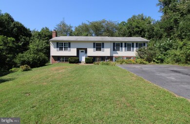 10894 Martingale Ct, Frederick, MD 21701 - photo 2