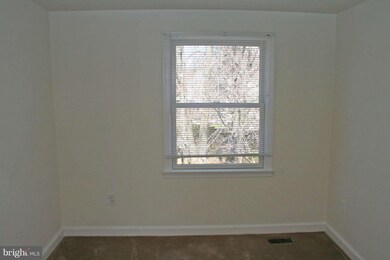 12601 Viewside Dr, North Potomac, MD 20878 - photo 7