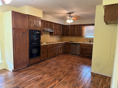 903 Emerson Dr, Allen, TX 75002 - photo 3