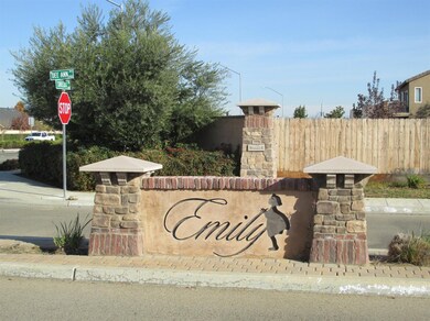 6853 E Princeton Ave, Fresno, CA 93727 - photo 5