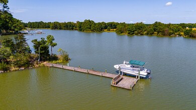 435 Morattico Creek Rd, Farnham, VA 22460 - photo 5