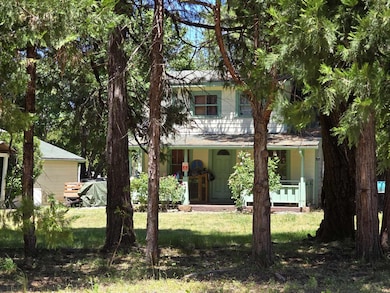 4490 Holland Loop